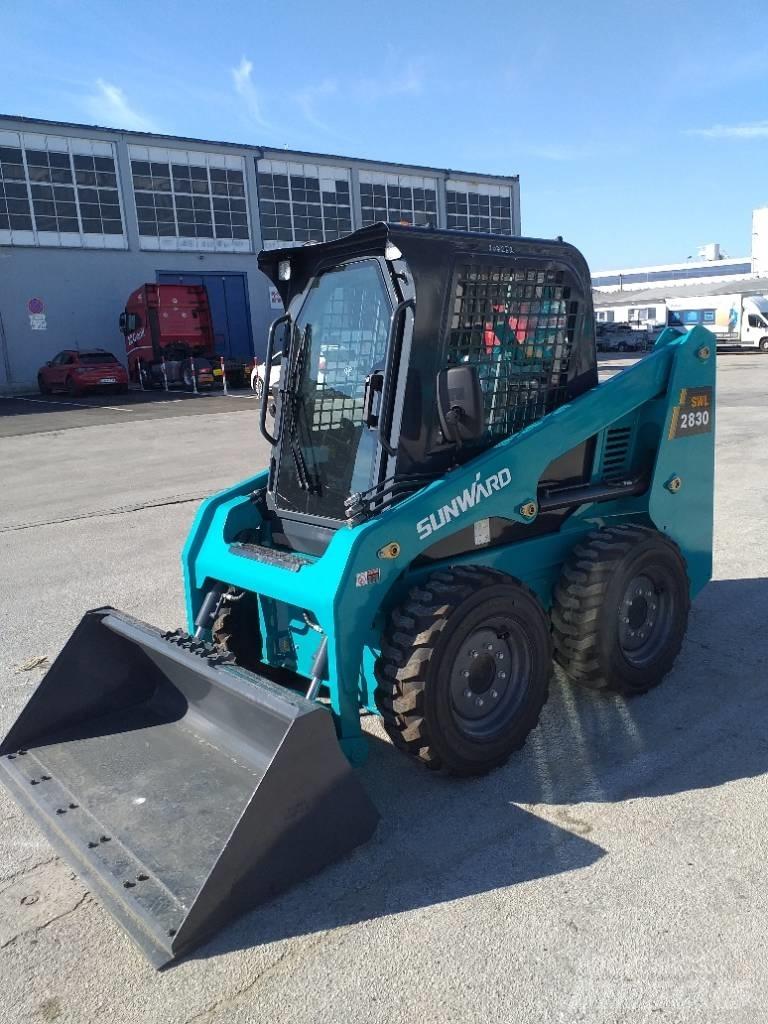 Sunward SWL2830 滑移装载机