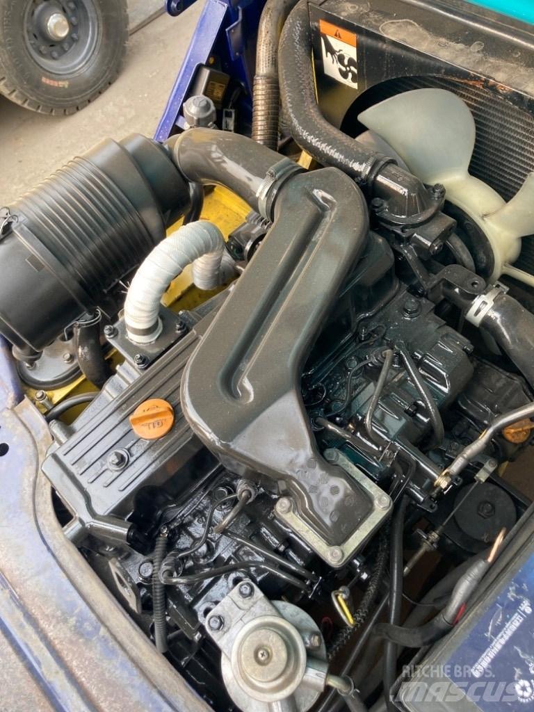 Komatsu FD25 柴油叉车