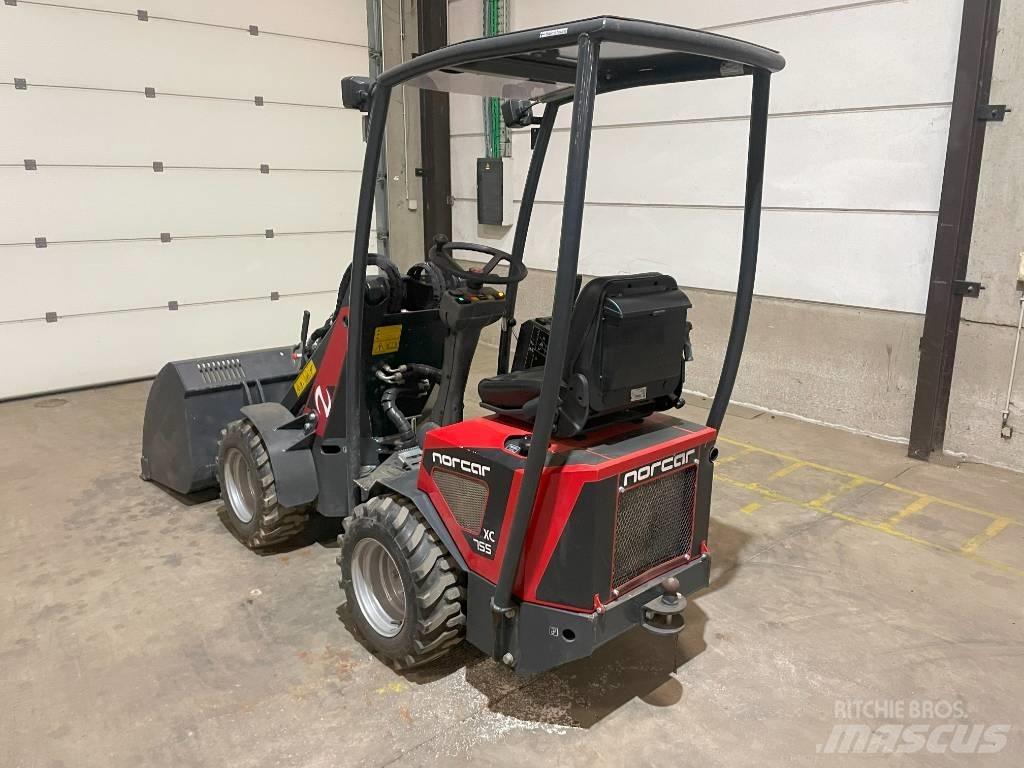 Norcar 755 轮式挖掘机