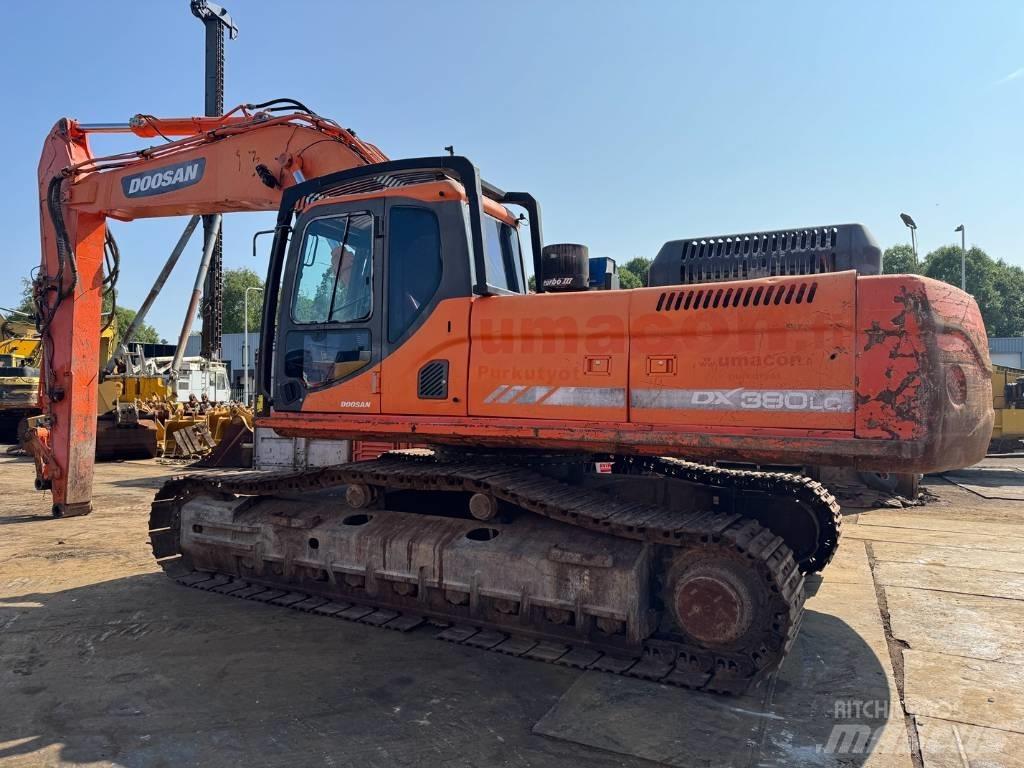 Doosan DX 380 LC 履带挖掘机