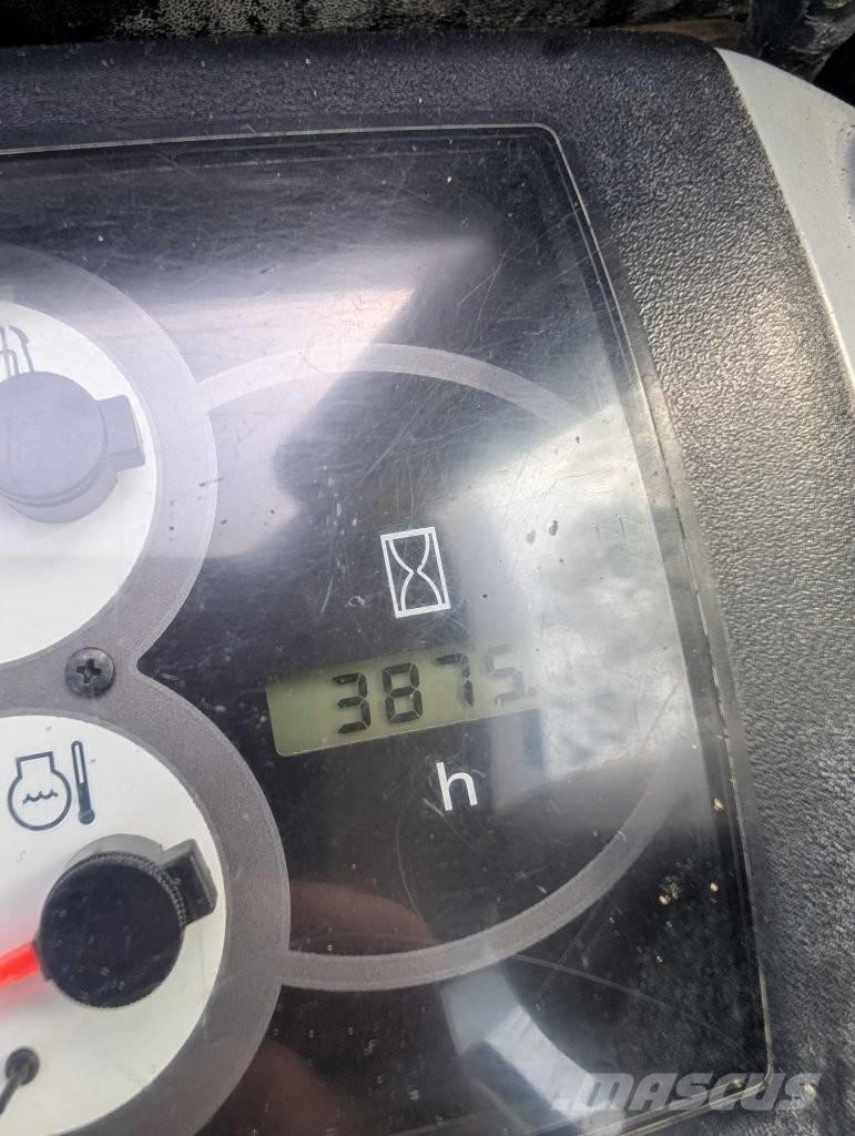 Komatsu PC 55 MR-3 小型挖掘机