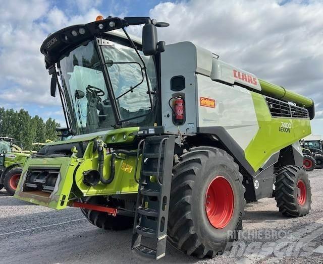 CLAAS LEXION 7400 联合收割机