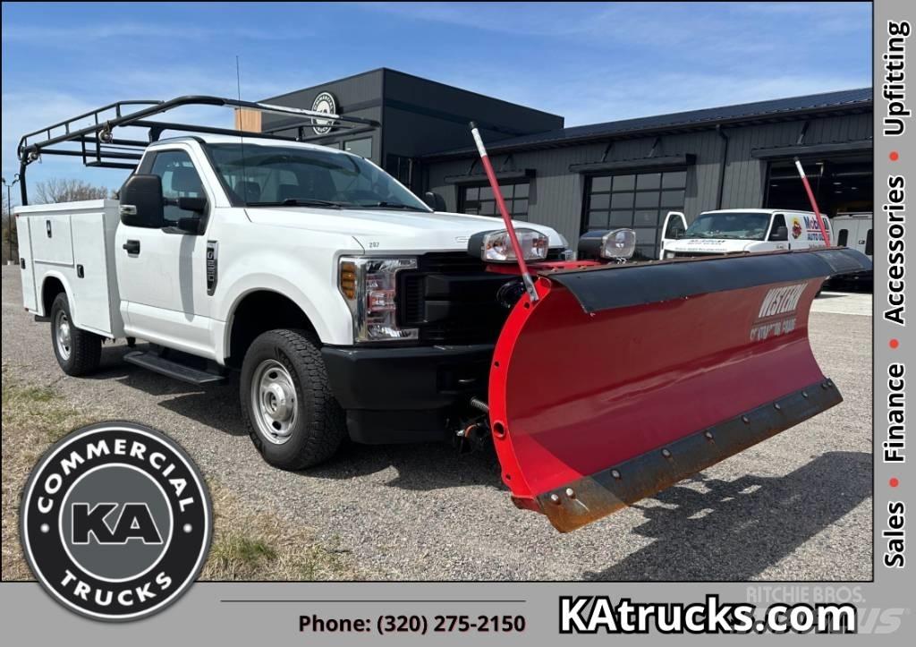 Ford F 250 XL SD 皮卡车