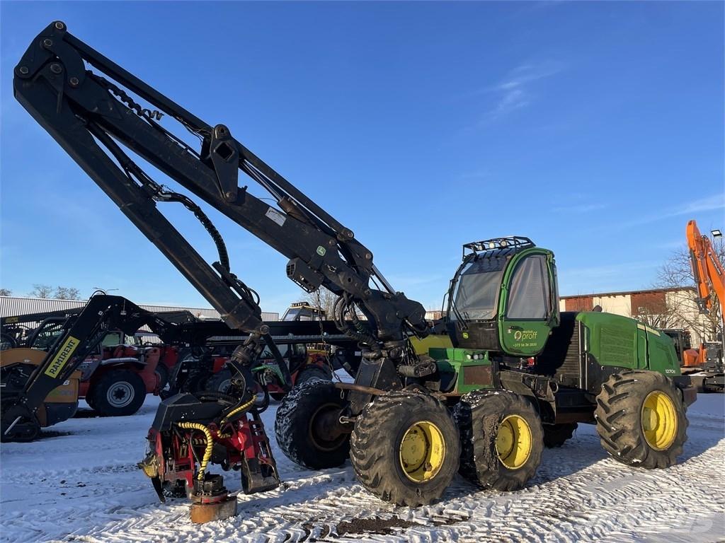 John Deere 1270E 收割机