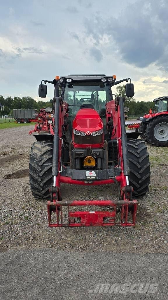 Massey Ferguson 5713 拖拉机/农用车