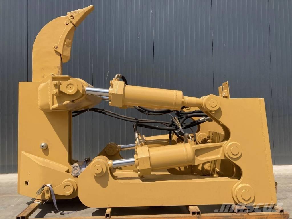 CAT D8R 松土器
