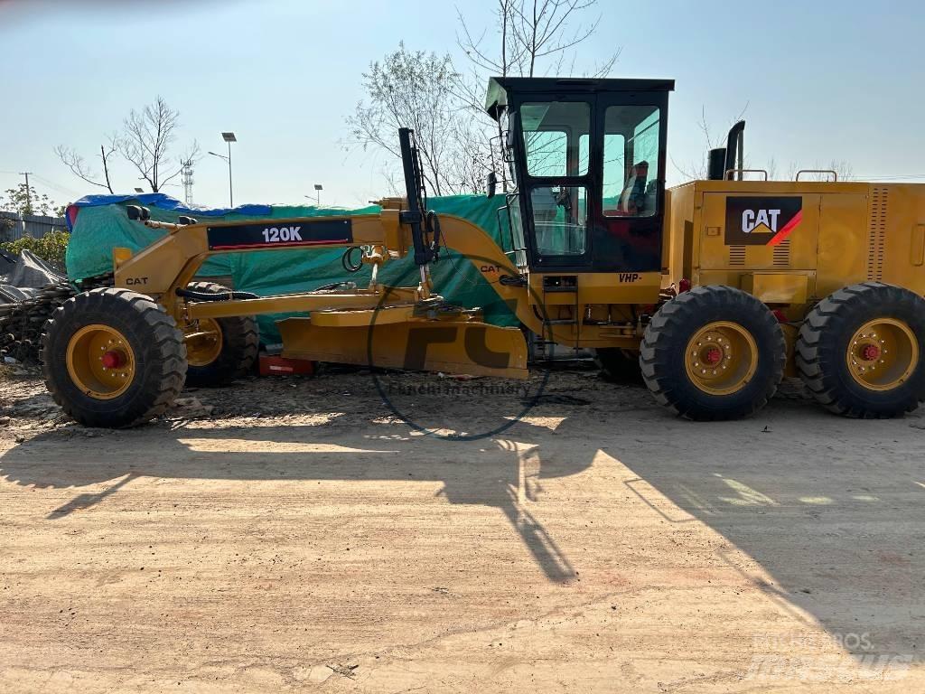 CAT 120 K 平地机/推土机