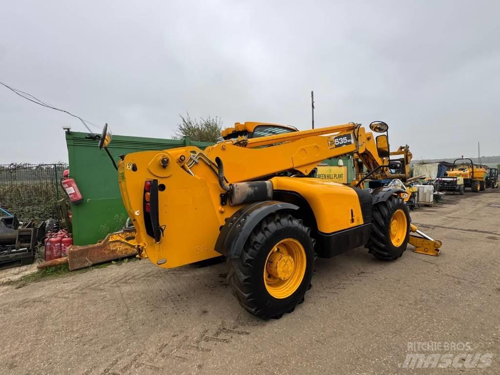 JCB 535-125 伸缩臂叉装车|叉装车