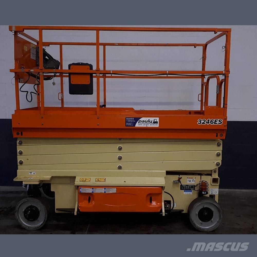 JLG 3246 ES 剪叉式升降机