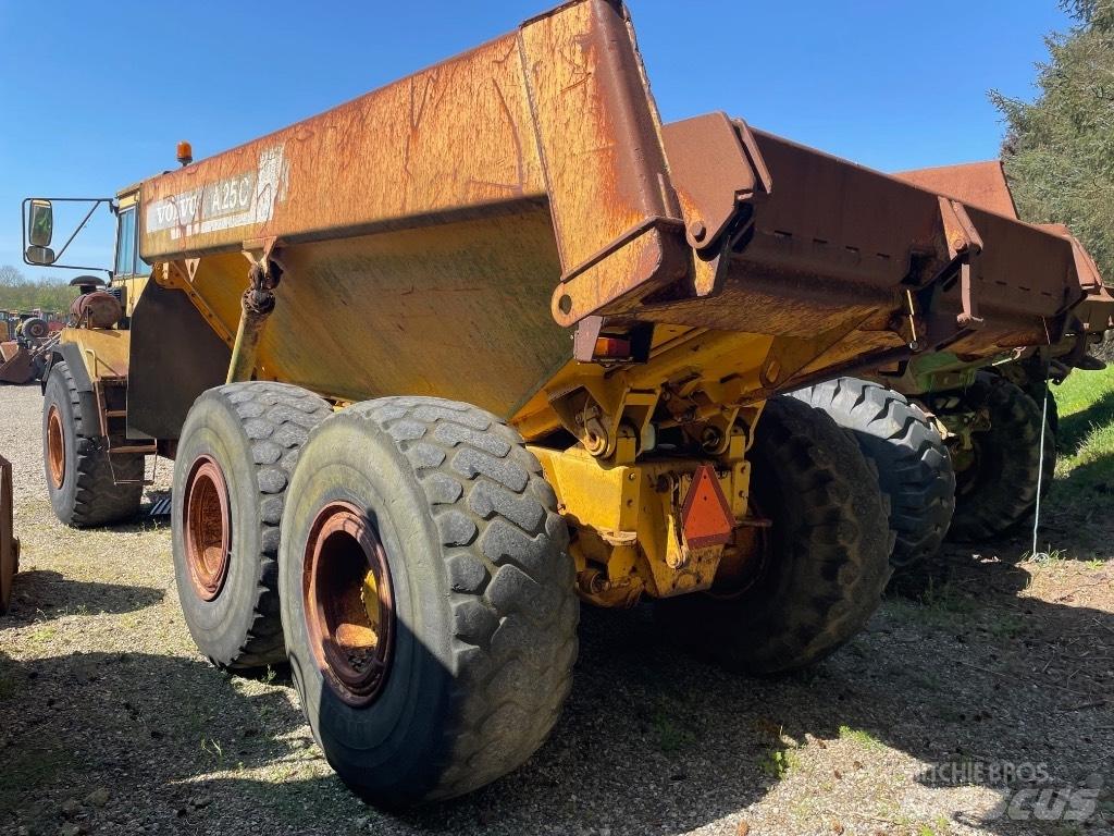 Volvo A25C 铰接式自卸车