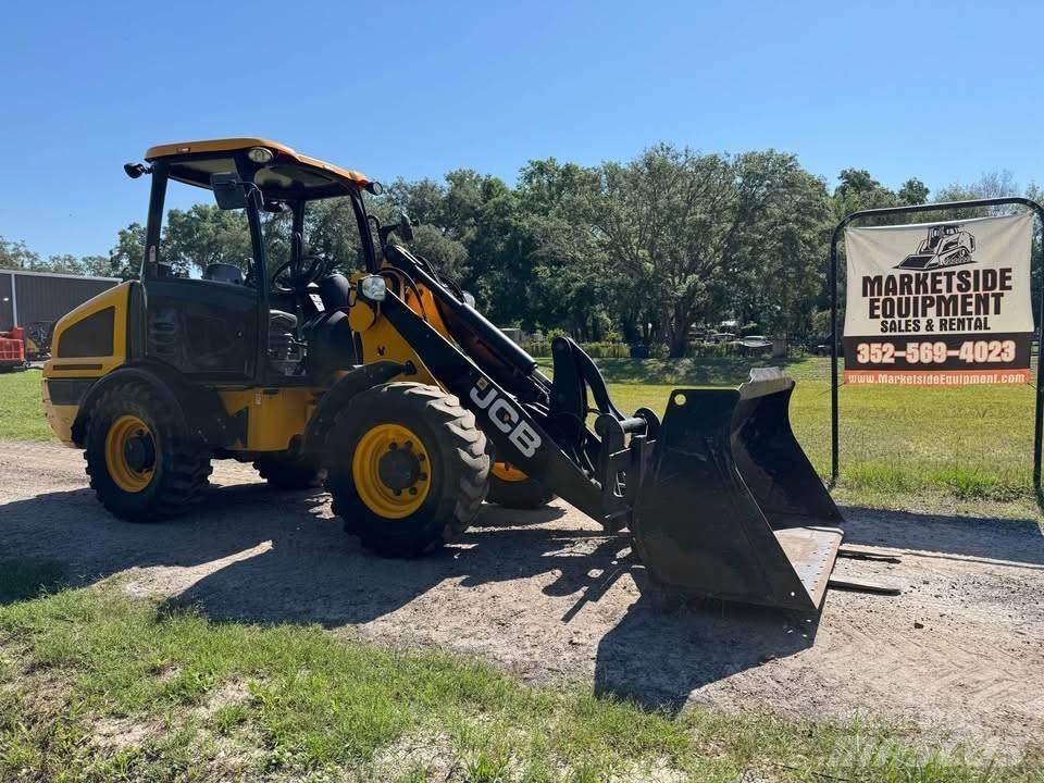 JCB 407 轮式装载机