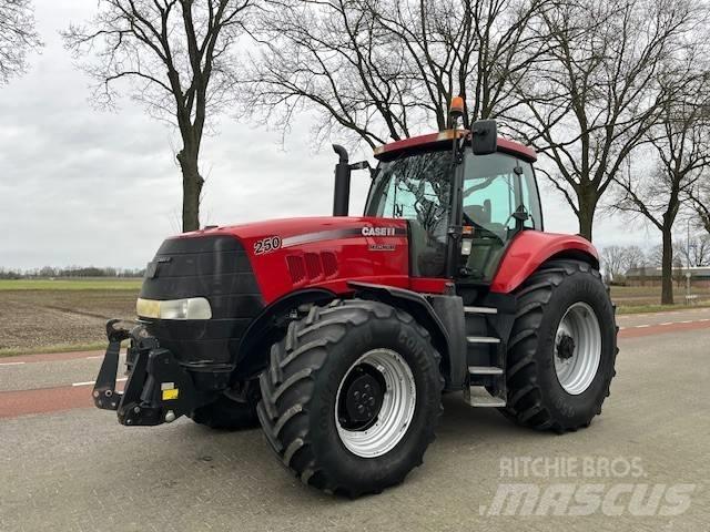 Case IH Magnum 250 拖拉机/农用车