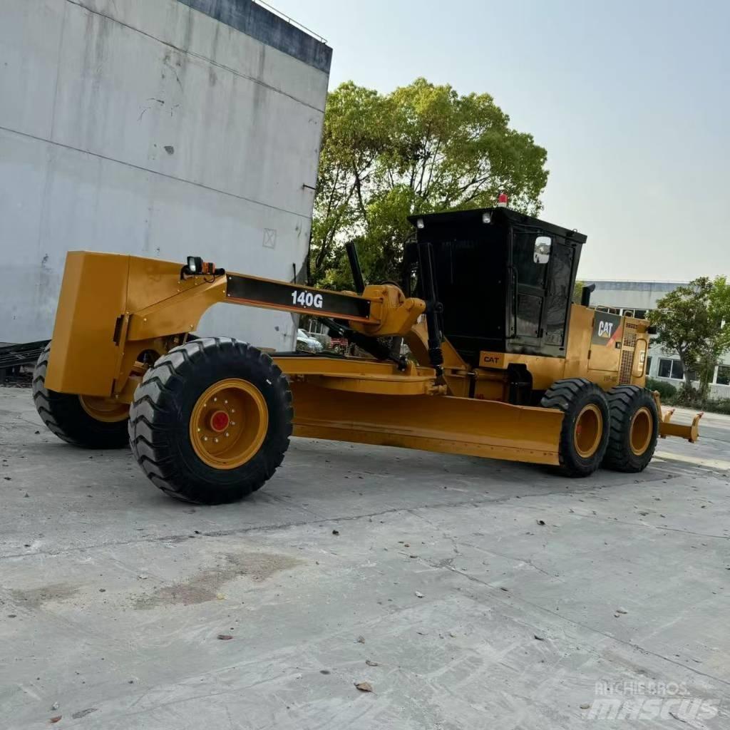 CAT 140 G 平地机/推土机
