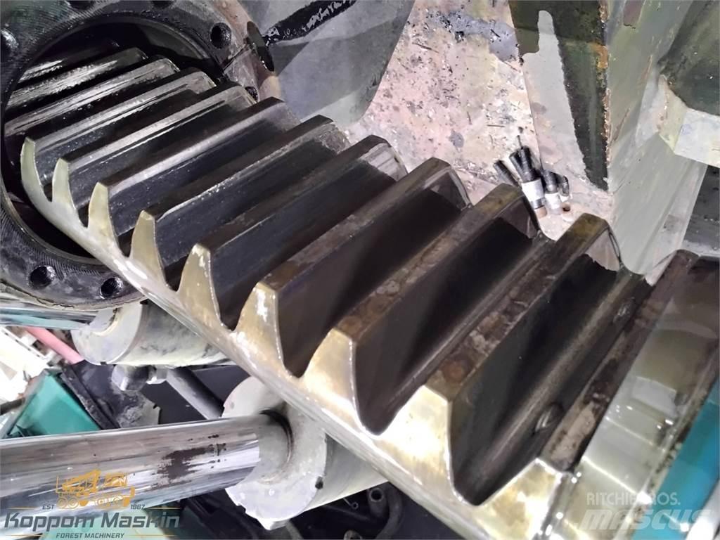 Loglift 200 收割起重机