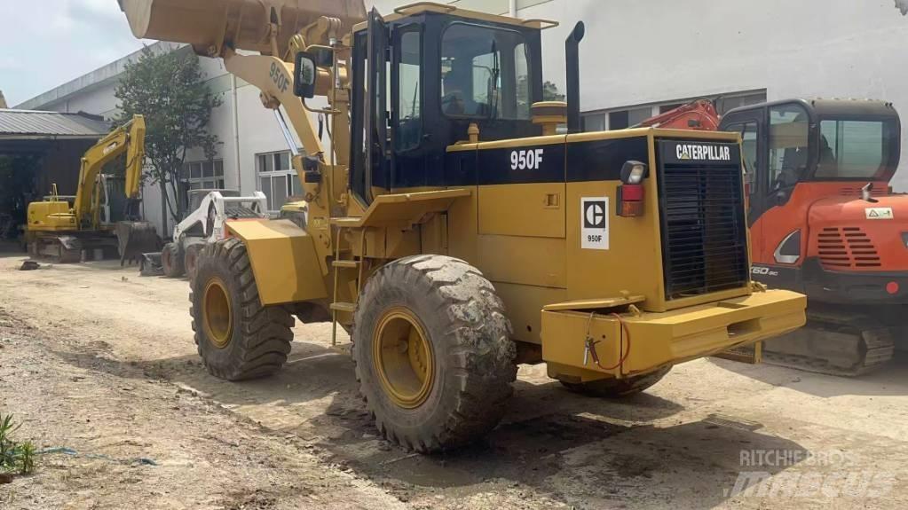 CAT 950 F 轮式装载机