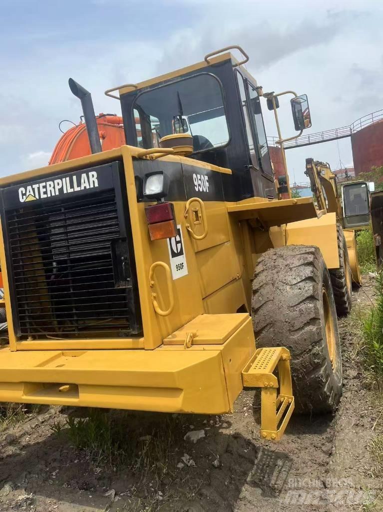 CAT 950 F 轮式装载机