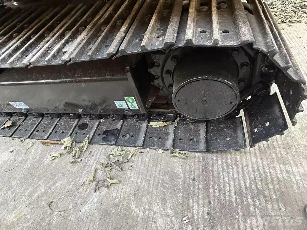 CAT 305.5E2 小型挖掘机