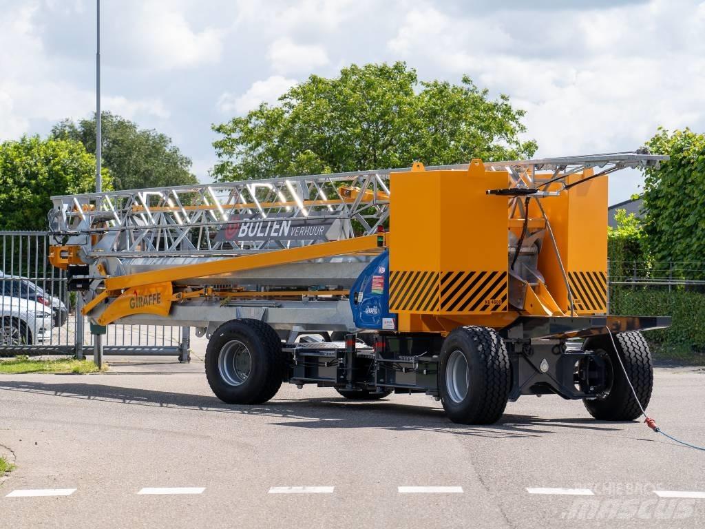  Giraffe 700.26-2WD4S 架式起重机