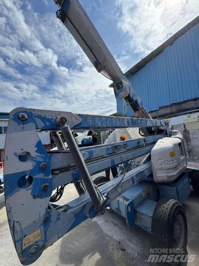 Genie Z 45/25 曲臂高空工作平台