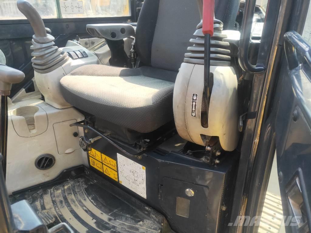 Hitachi ZX55USR-5A 小型挖掘机