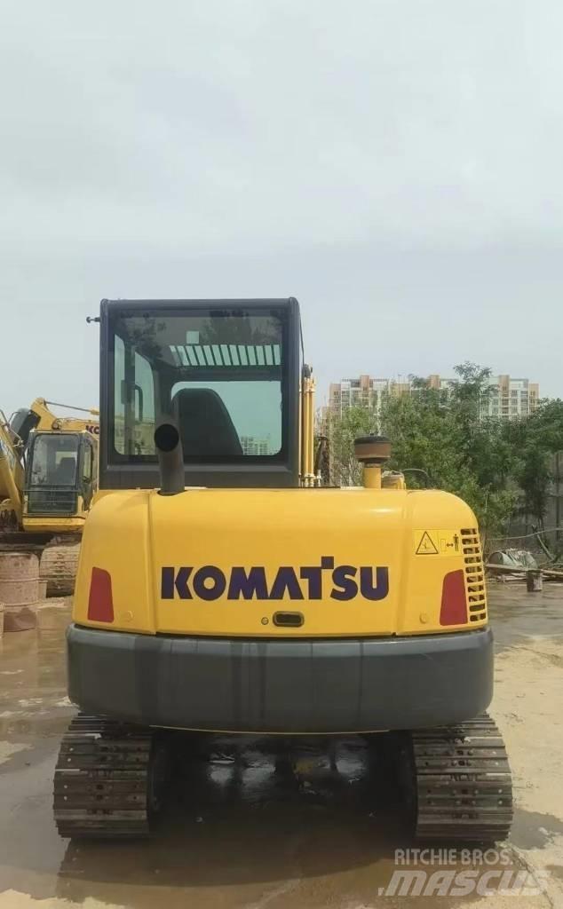 Komatsu PC 58 小型挖掘机