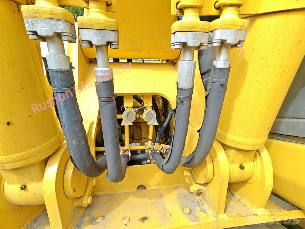 Komatsu PC 220-7 履带挖掘机