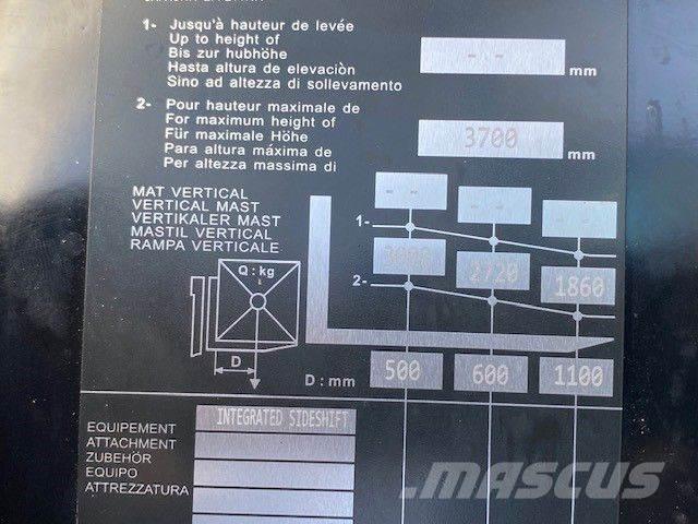 Manitou MI 30G 天然气叉车