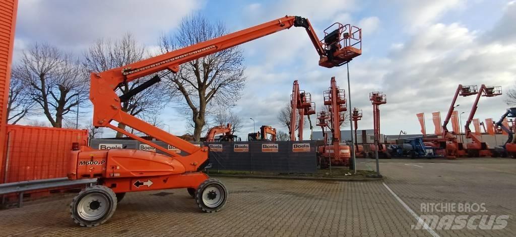 JLG M600JP 曲臂高空工作平台