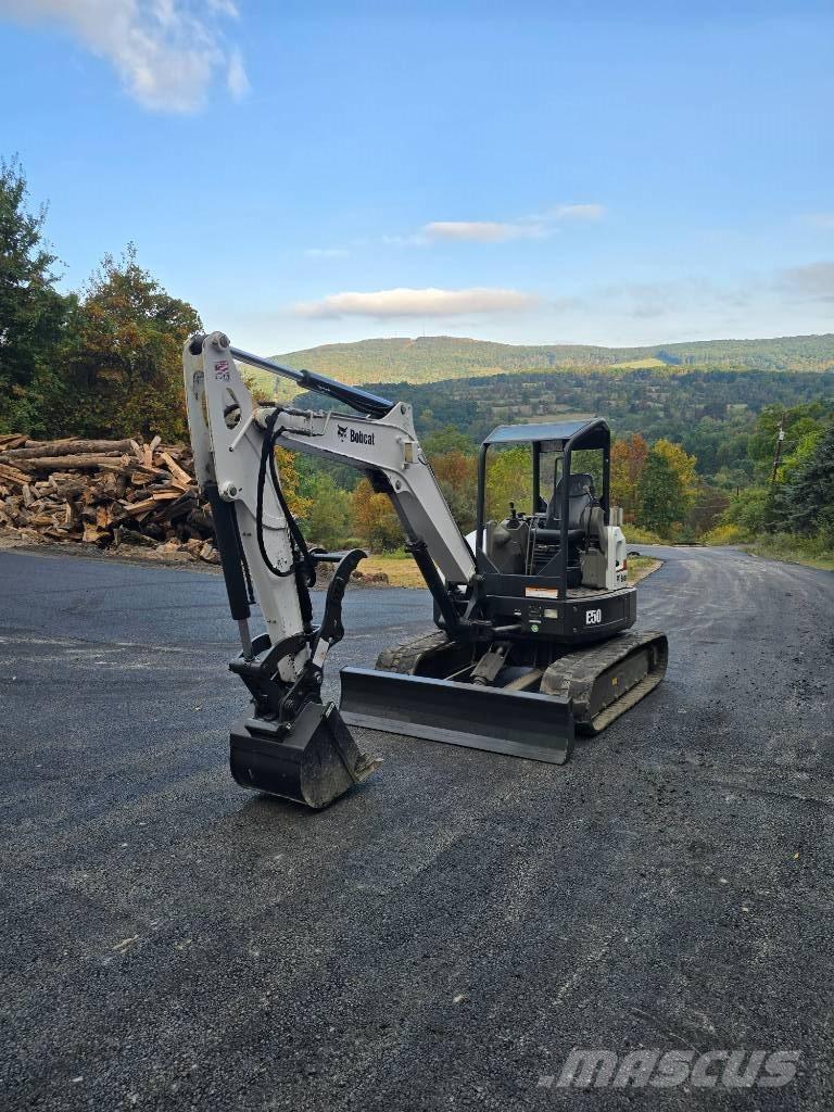 Bobcat E 50 小型挖掘机