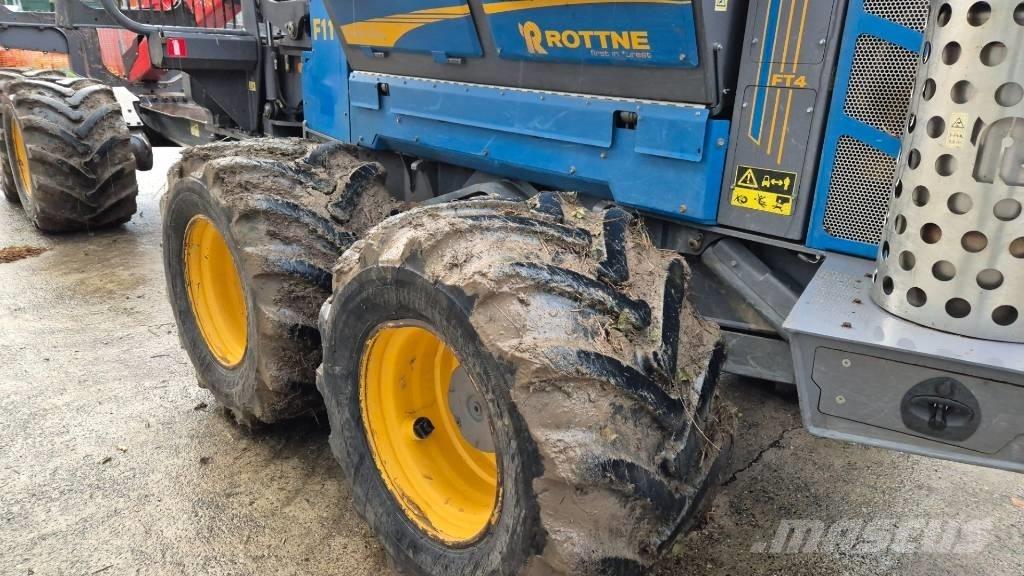 Rottne F11D 集运机