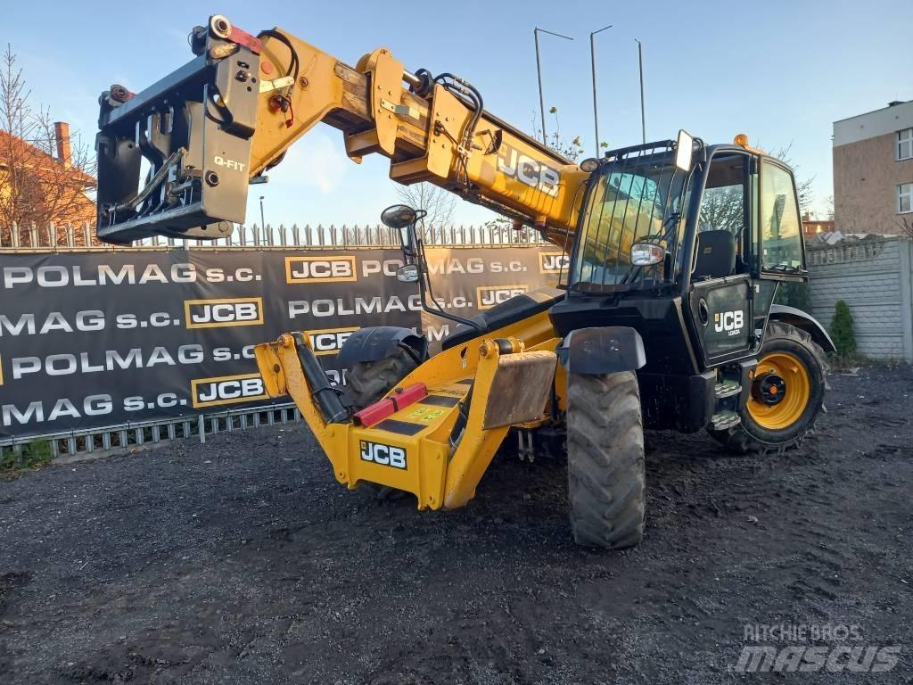 JCB 535-125 伸缩臂叉装车|叉装车
