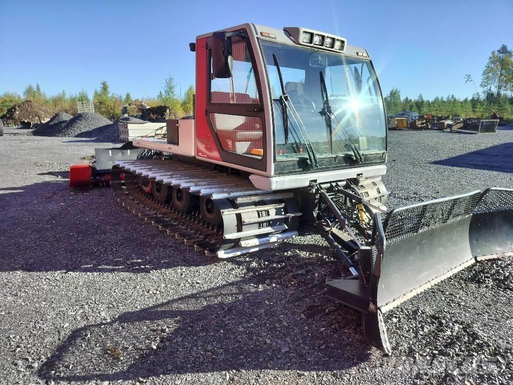 Prinoth Husky 铲雪车