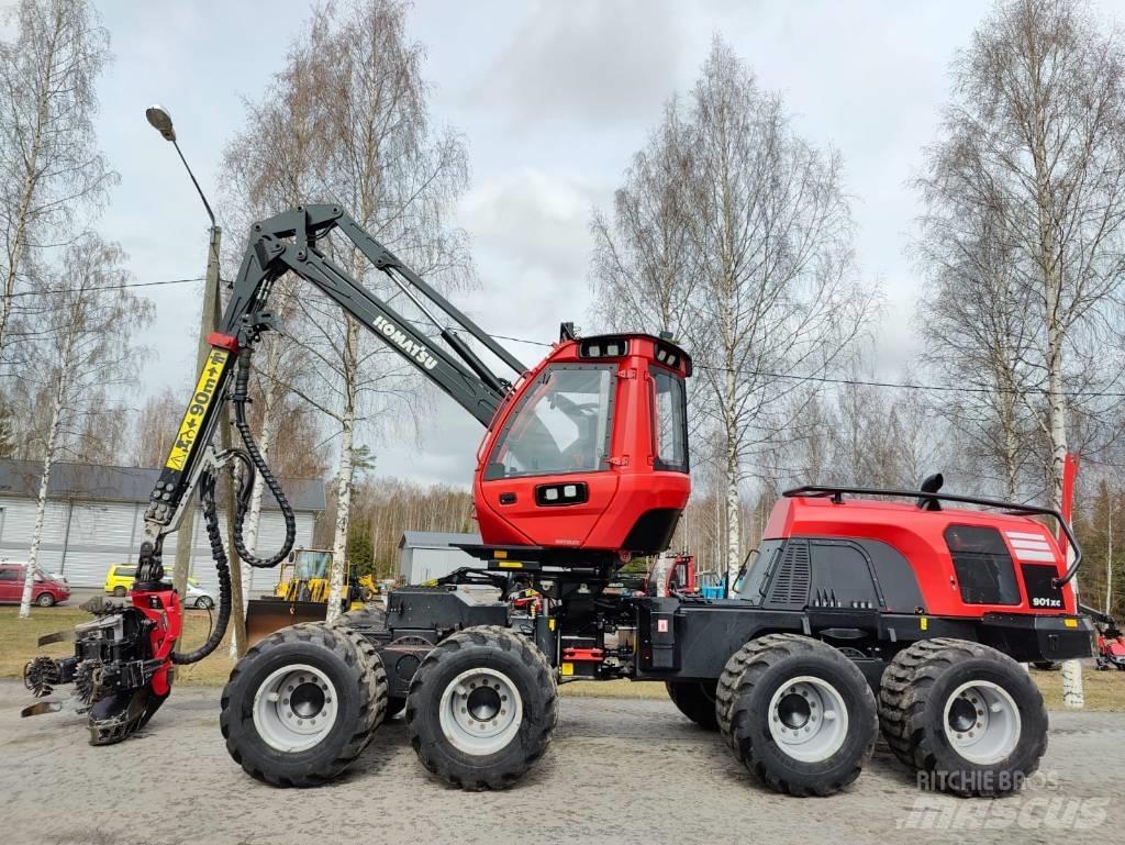 Komatsu 901 XC 收割机