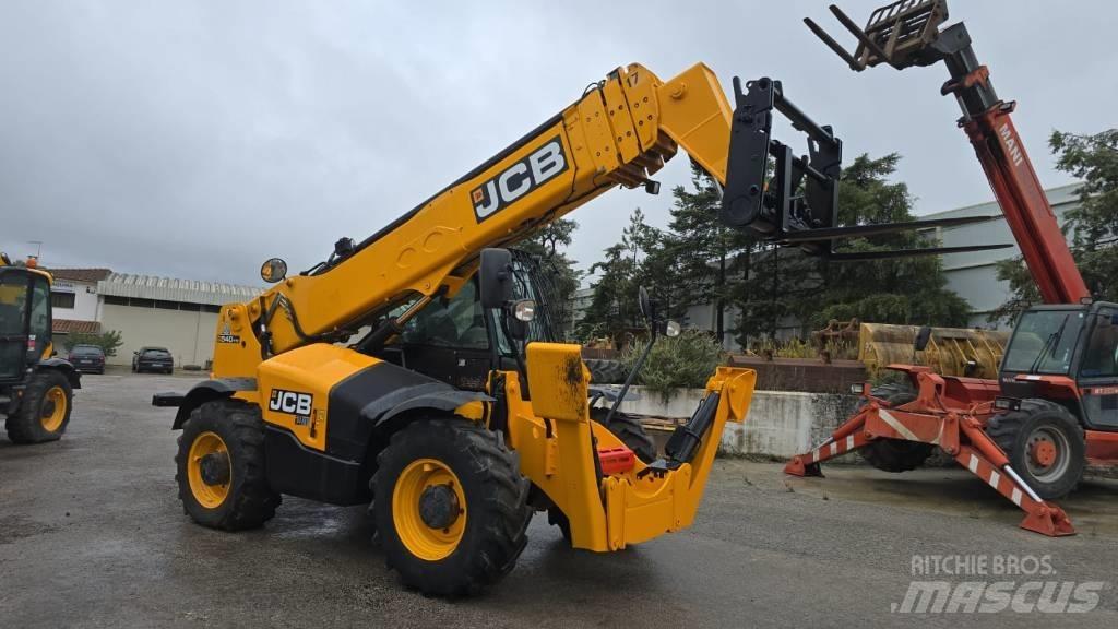 JCB 540-170 伸缩臂叉装车|叉装车