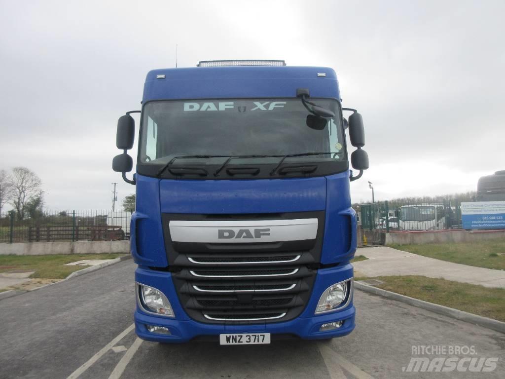 DAF XF105.460 牵引车