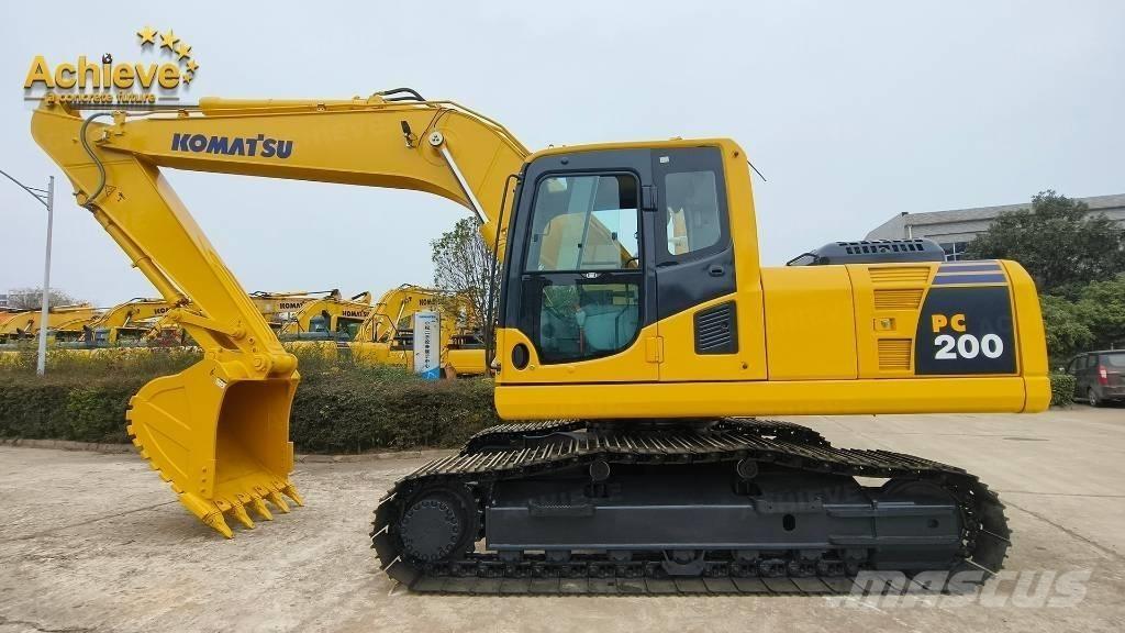 Komatsu PC 200 履带挖掘机