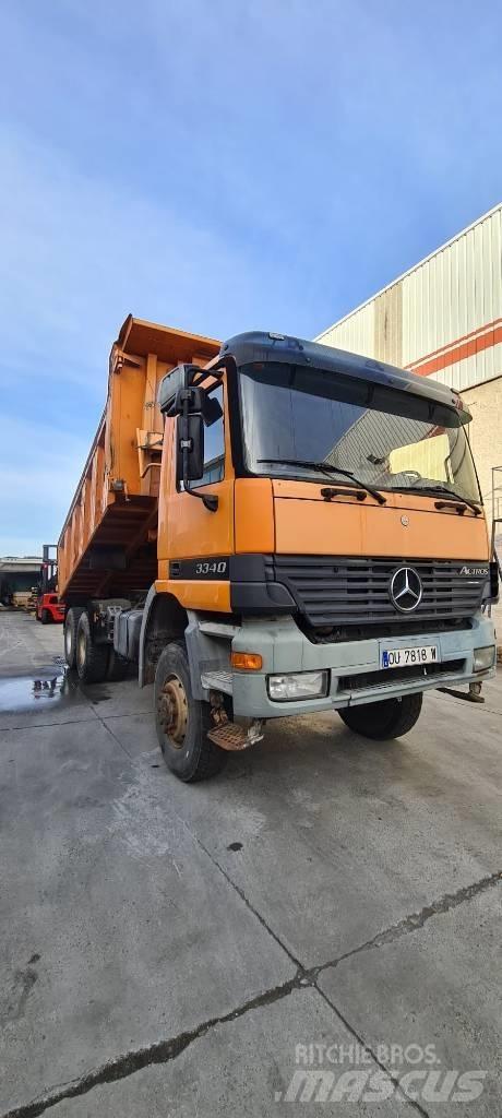 Mercedes-Benz 3340 自卸式货车