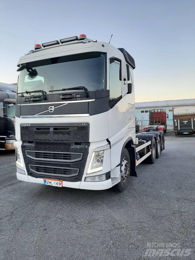 Volvo FH 13 平板车