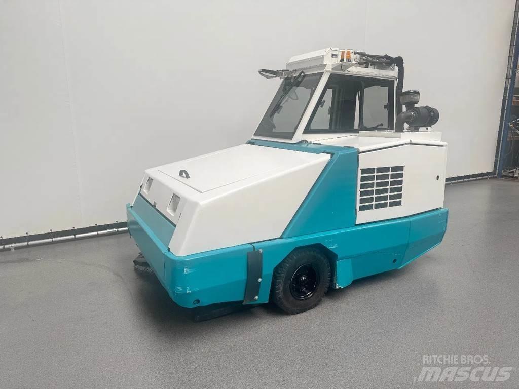 Tennant 800 扫地机