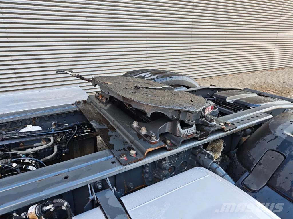 DAF XF 460 4x2 牵引车