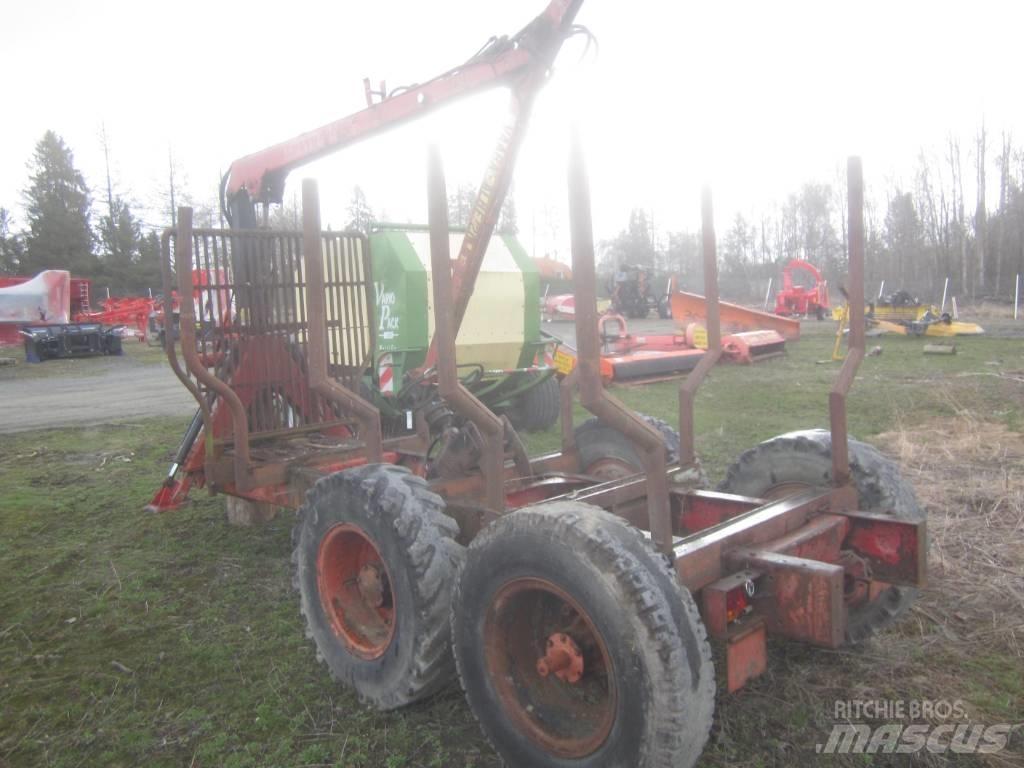 Patu 500 + Metsäkärry 林业拖车