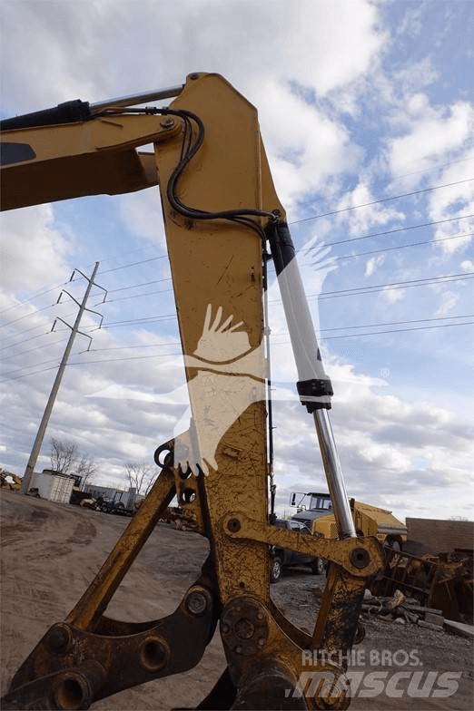 Bobcat 74 挖斗