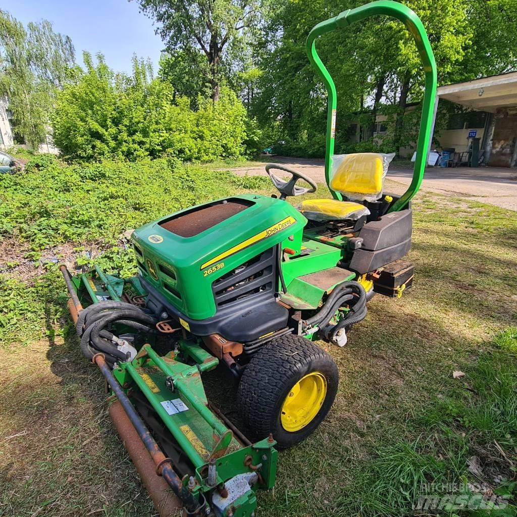 John Deere 2653 B 球道割草机