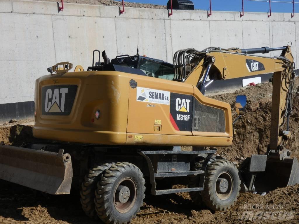 CAT M 318 F 轮式挖掘机