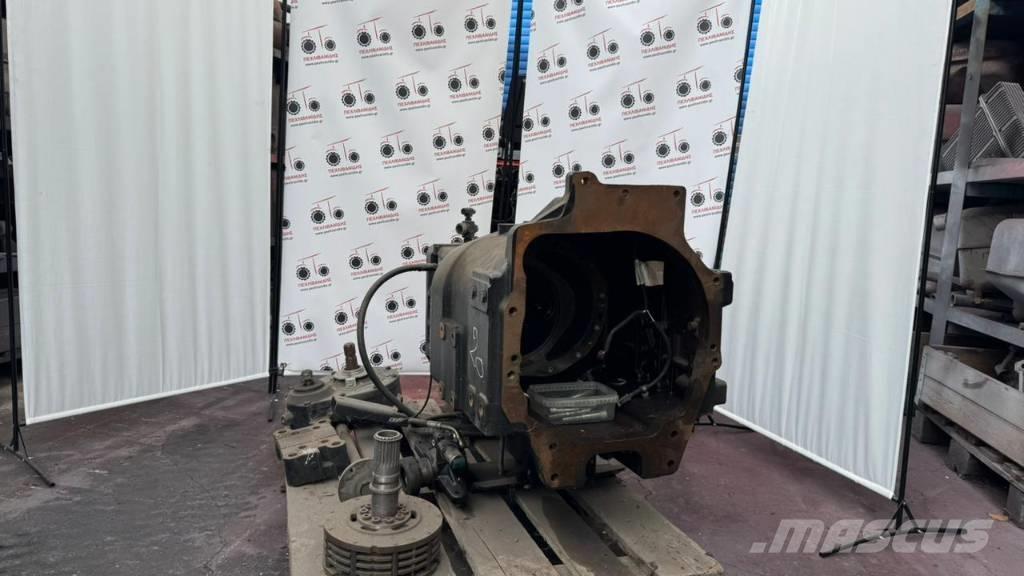 New Holland T 7 传动装置