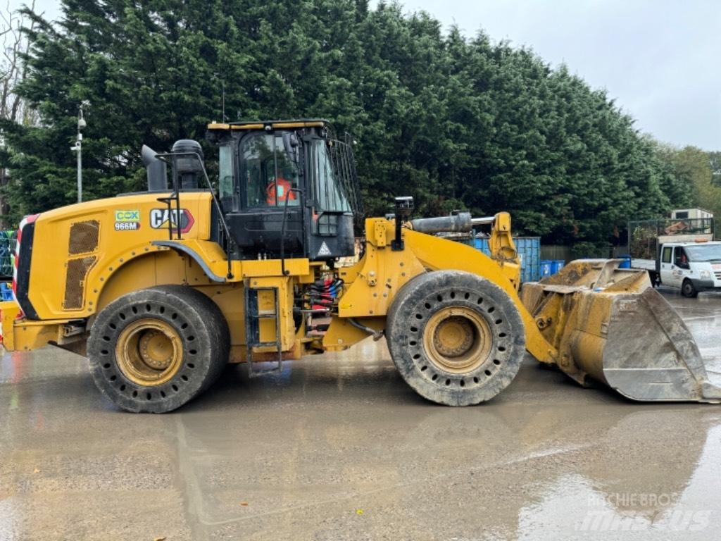 CAT 966 M 轮式装载机
