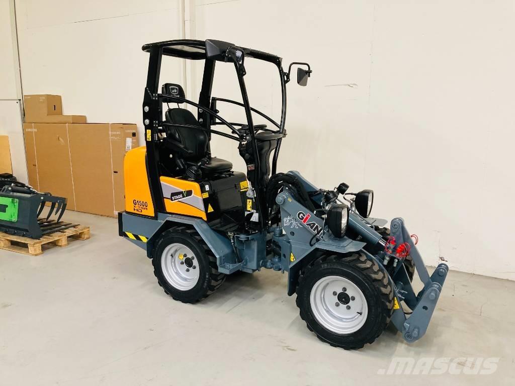 GiANT G 1500 X-tra 小型装载机