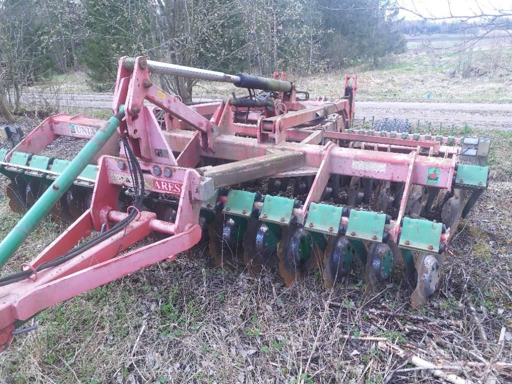 Unia Ares 40 TXXL 圆盘耙