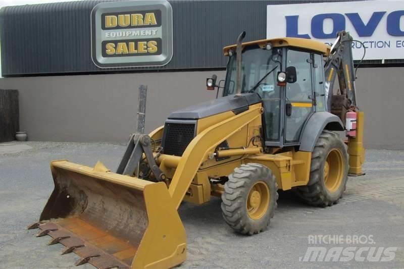 Bell 315SJ 4X4 反铲装载机