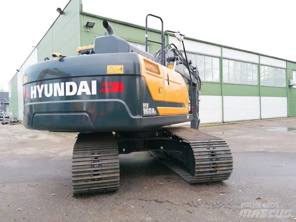 Hyundai HX160AL 履带挖掘机